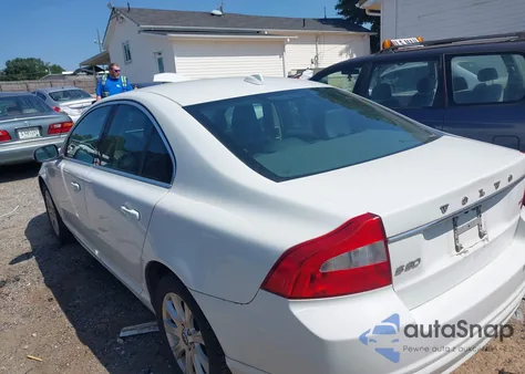 2009 Volvo S80 3.2 from USA, damaged, VIN YV1AS982791102826